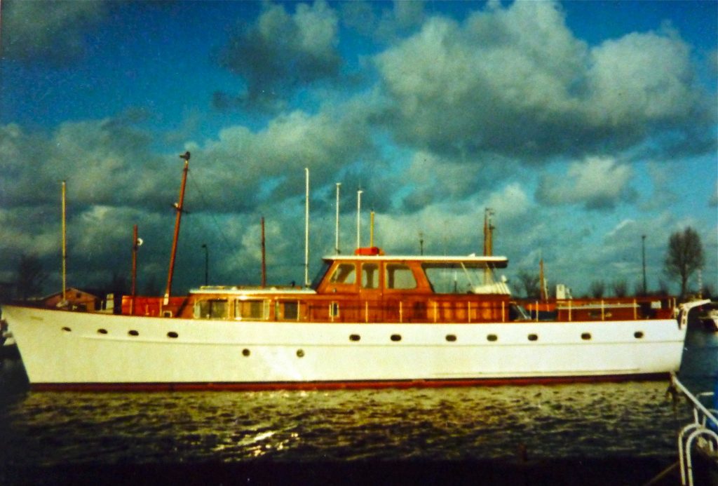 P1020482